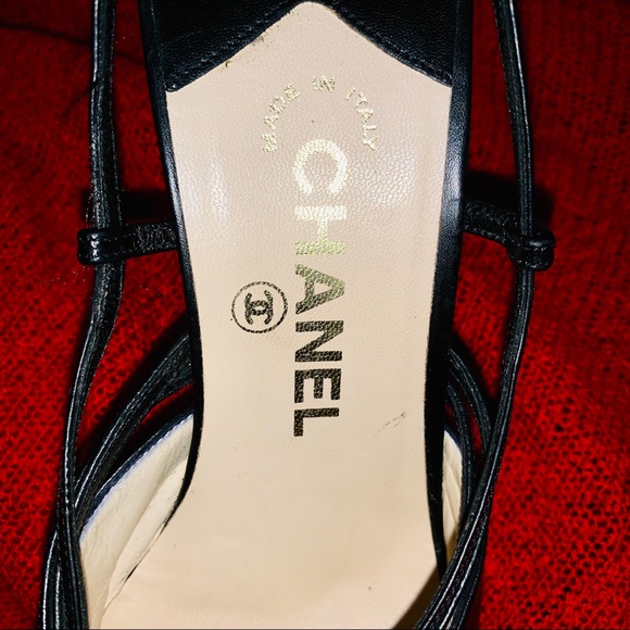 ❗️SALE❗️❗️CHANEL❗️ Black Chanel pointed toe pumps - Picture 4 of 7